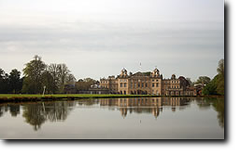 Badminton House